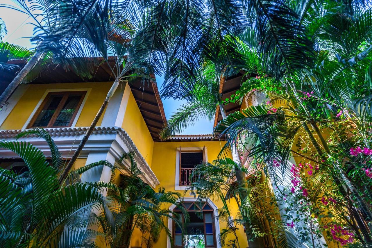 Fiesta Beach Resort Baga Exterior photo